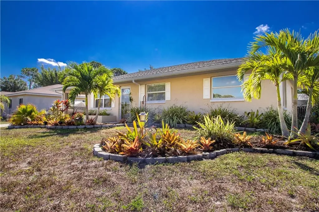 3353 Ginsing Lane Englewood FL 34224