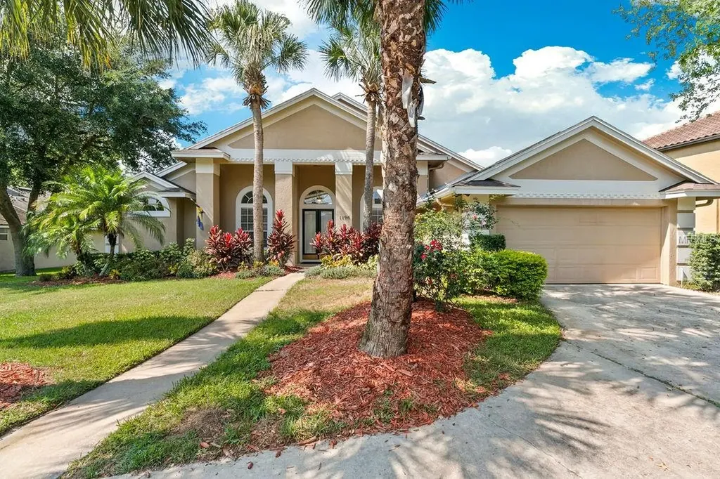 1196 New Castle Court Oviedo FL 32765
