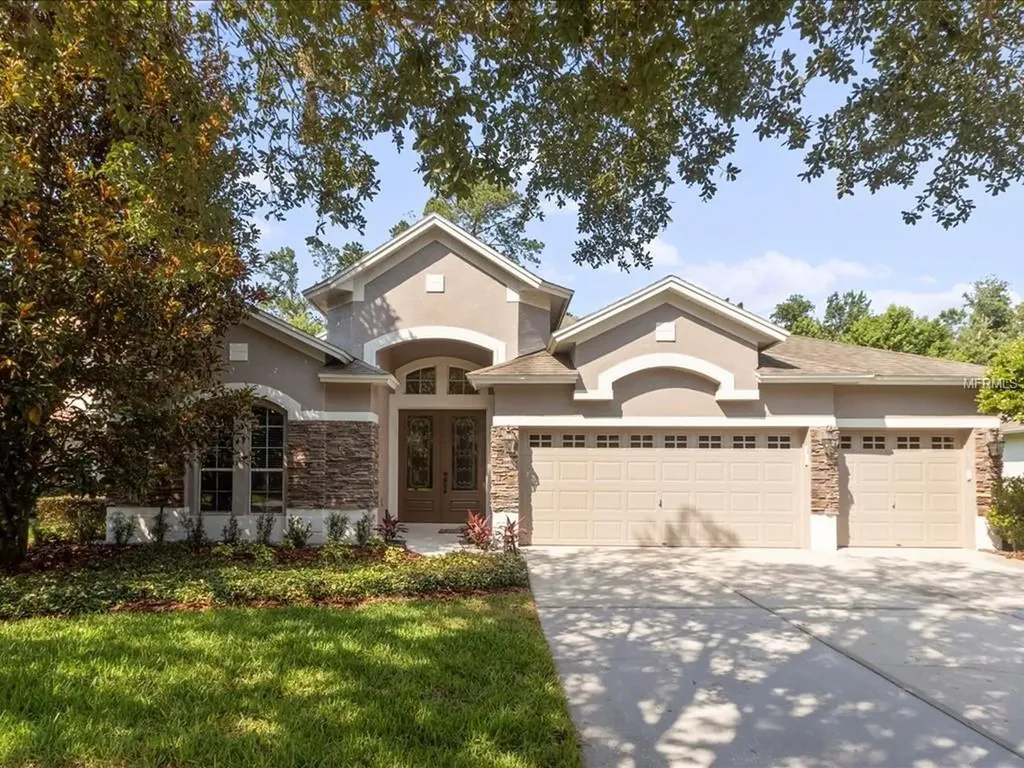 5574 Whispering Woods Point Sanford FL 32771