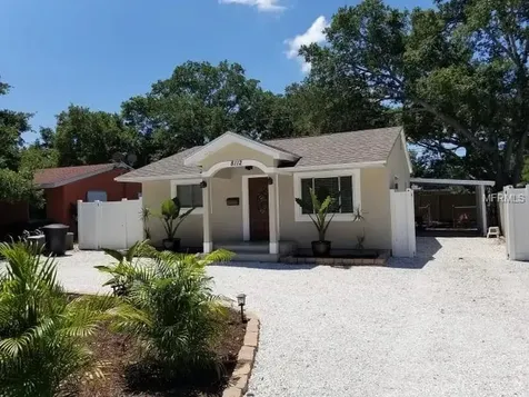 8112 24th Avenue N St Petersburg FL 33710