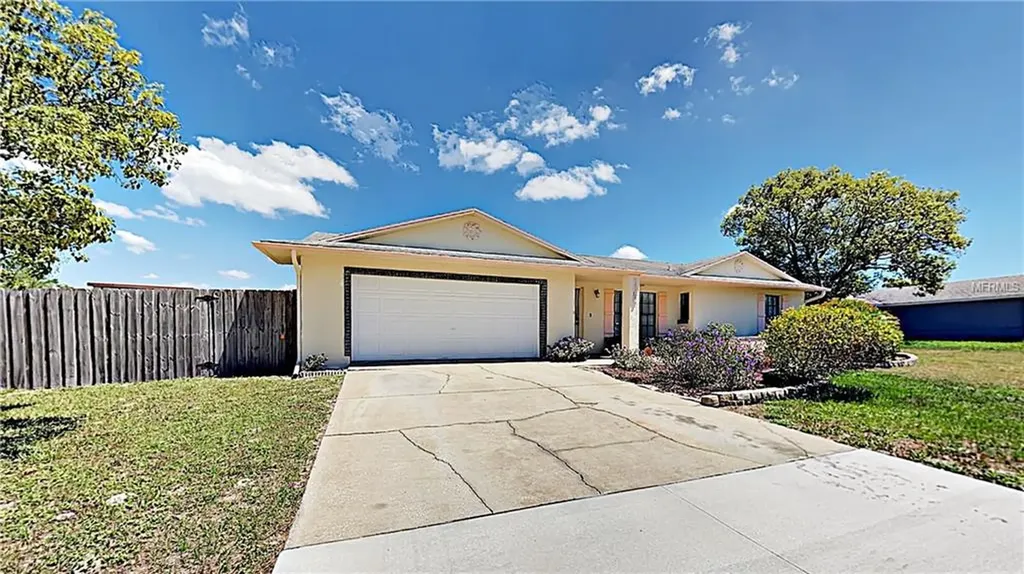 3302 Buckland Street Deltona FL 32738
