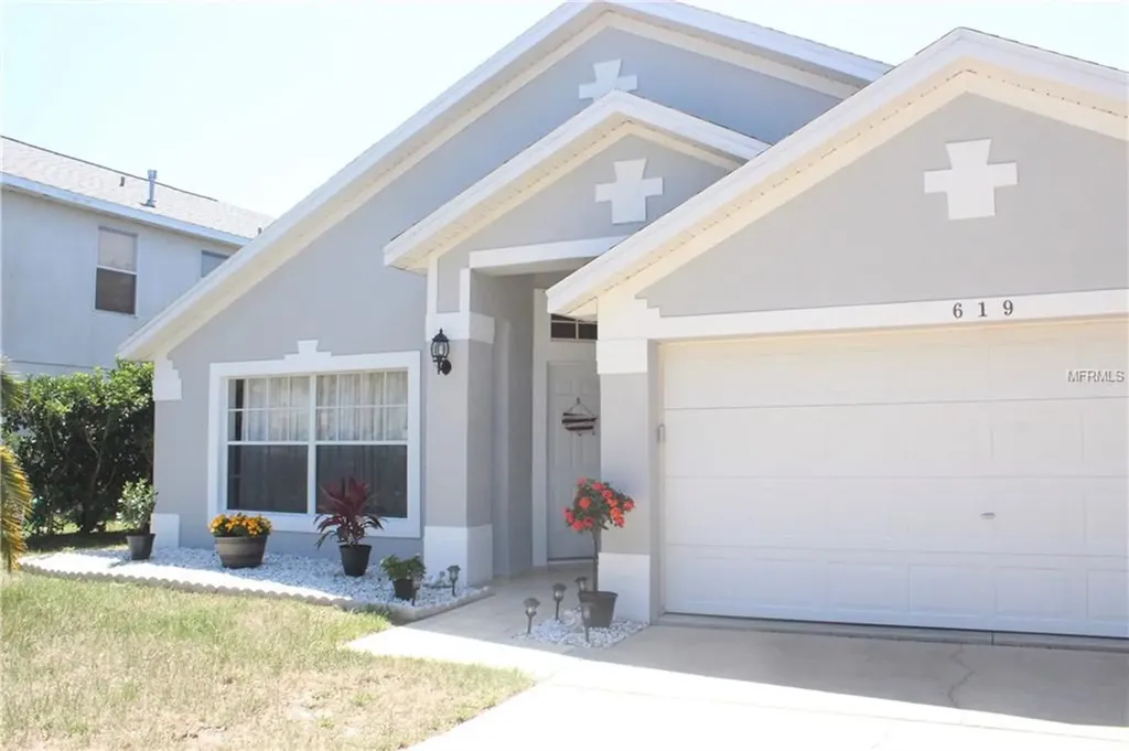 619 Garberia Drive Davenport FL 33837
