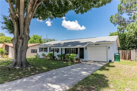 8463 Jennifer Lane Seminole FL 33777