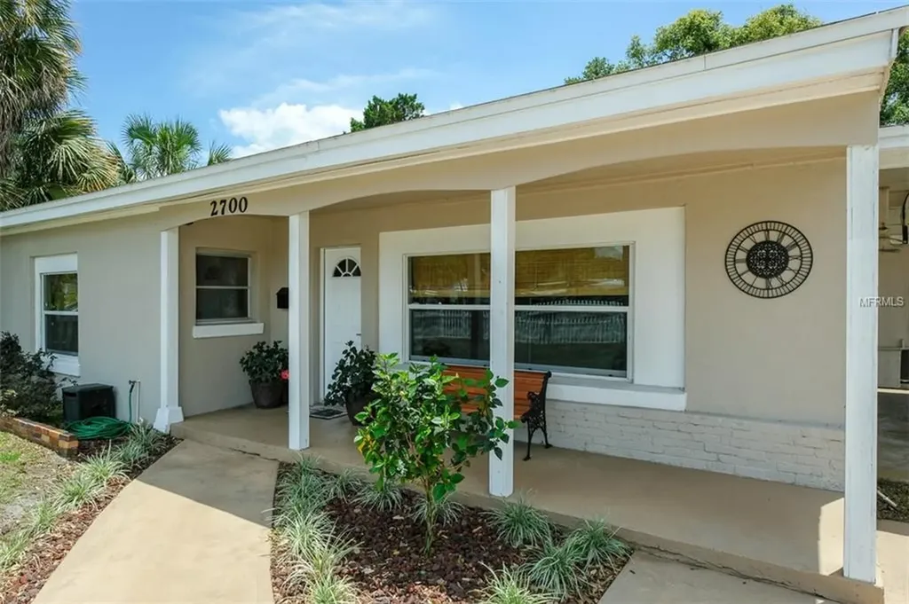 2700 Pinellas Point Drive S St Petersburg FL 33712
