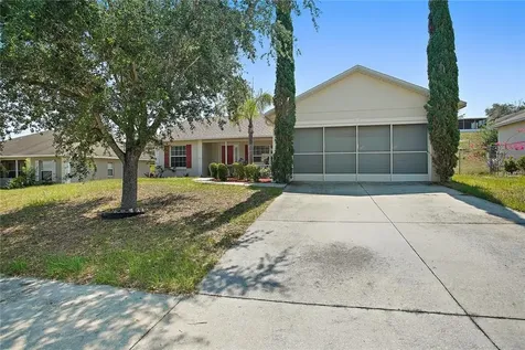 820 Shore Breeze Way Minneola FL 34715