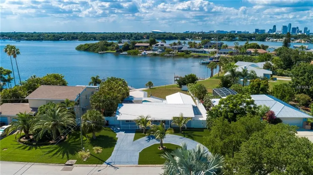 3495 Manatee Drive SE St Petersburg FL 33705