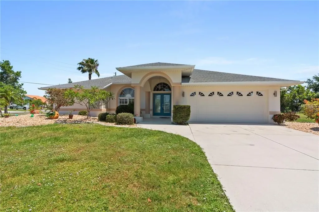 2130 Rio De Janeiro Avenue Punta Gorda FL 33983