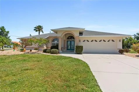 2130 Rio De Janeiro Avenue Punta Gorda FL 33983
