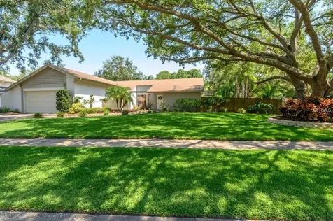 4601 Farmhouse Drive Tampa FL 33624