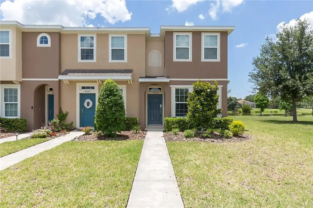 6905 Towering Spruce Drive Riverview FL 33578