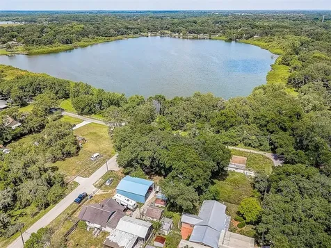 515 Tighe Avenue Seffner FL 33584