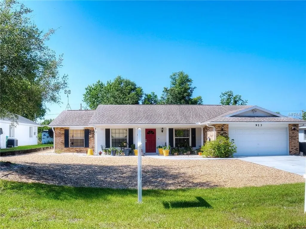913 Sylvia Drive Deltona FL 32725