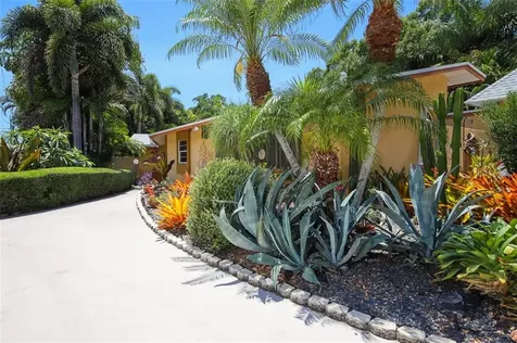2395 Hillview Street Sarasota FL 34239