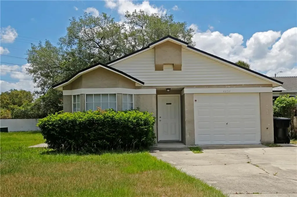 4454 Goldenrain Court Orlando FL 32808