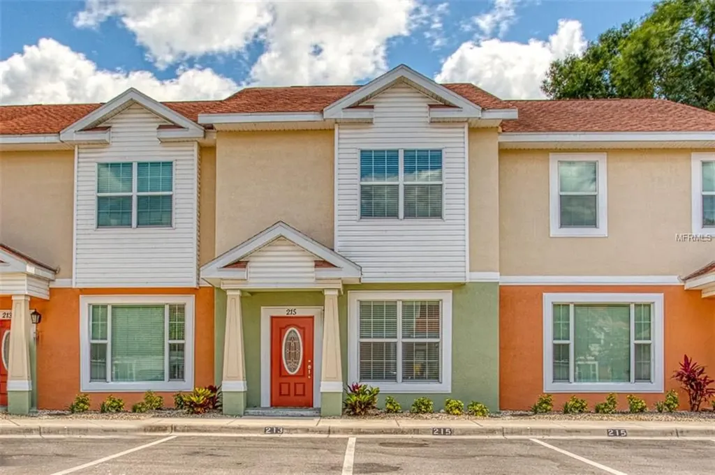 215 Alexander Woods Drive Plant City FL 33563