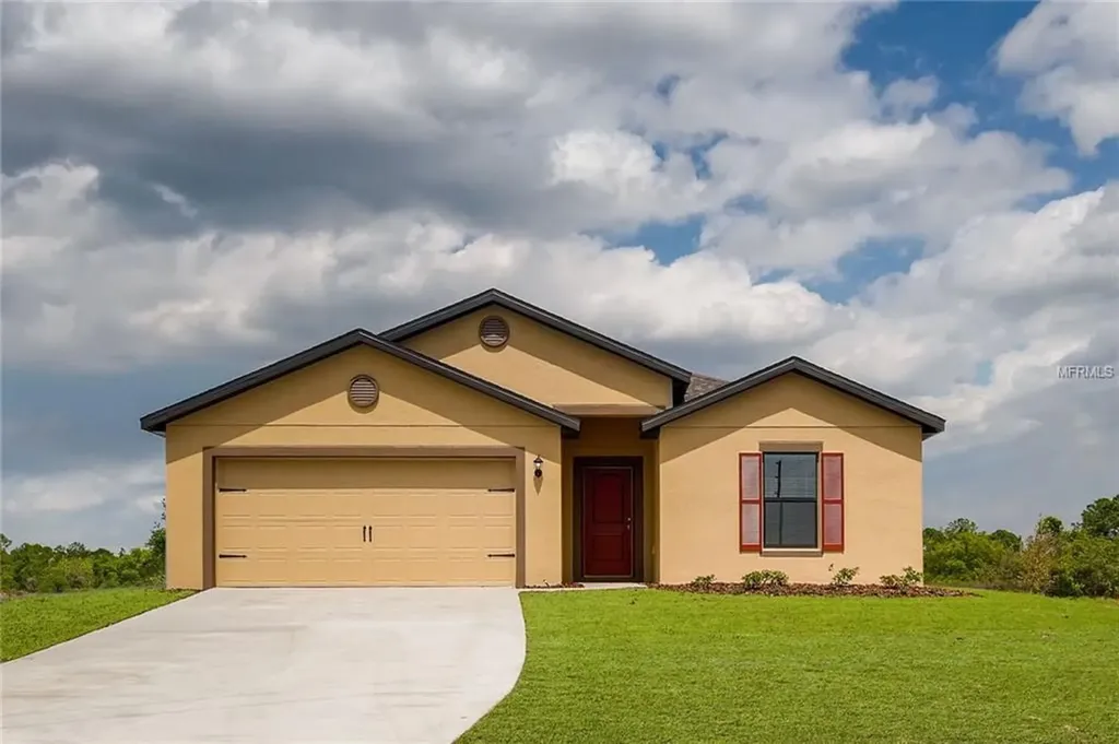 1900 Piedmont Court Mascotte FL 34753