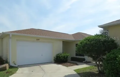 1219 Santa Cruz Drive The Villages FL 32162
