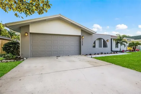 3508 Riviera Drive Sarasota FL 34232