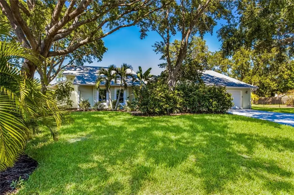 1023 85th Court NW Bradenton FL 34209