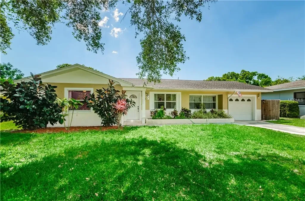 112 S Mars Avenue Clearwater FL 33755