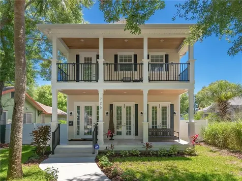 726 11th Avenue S St Petersburg FL 33701