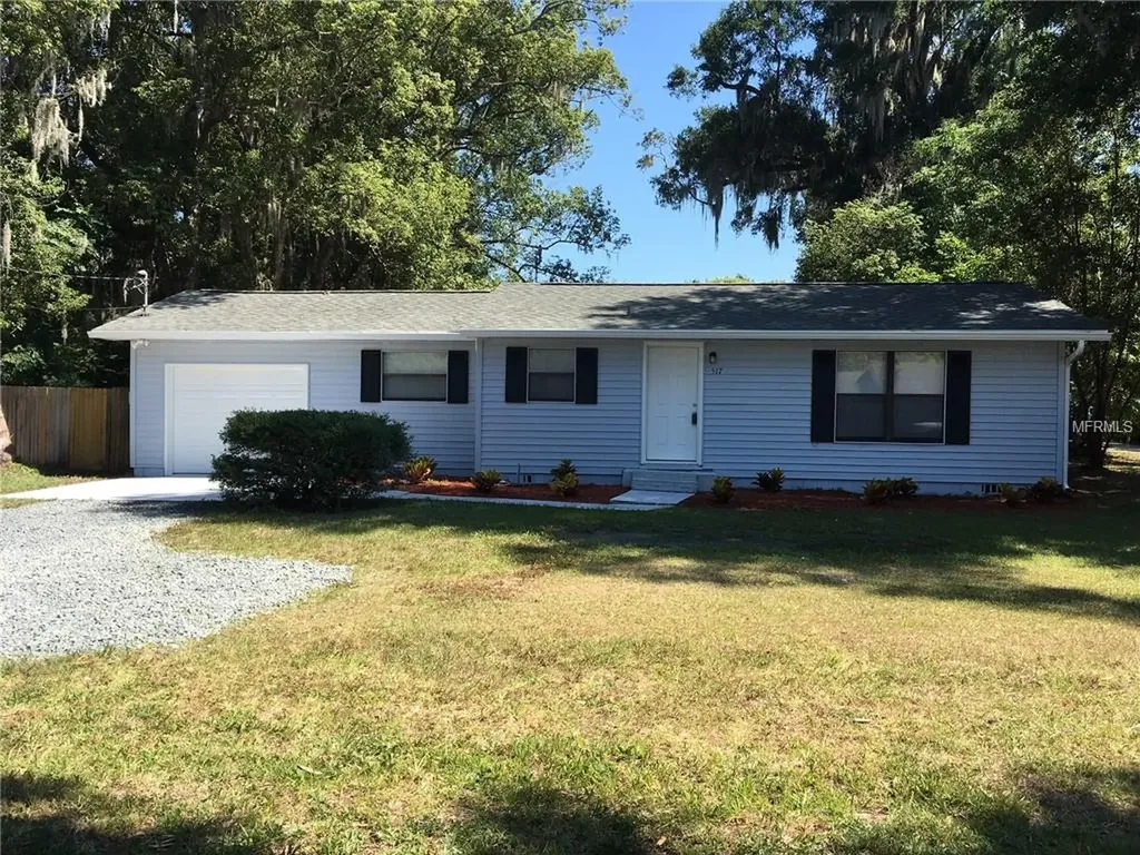 517 W Blue Springs Avenue Orange City FL 32763