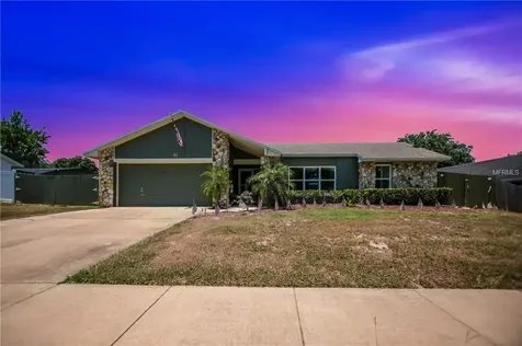 51 Sweetwater Creek Circle Oviedo FL 32765