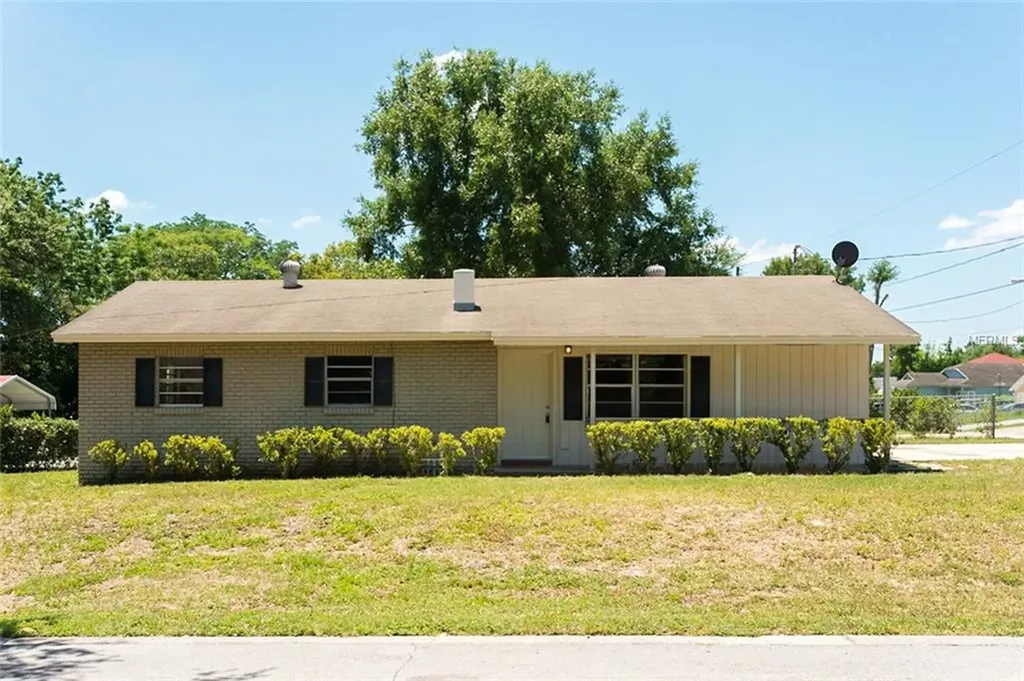 31 S Buena Vista Avenue Orlando FL 32835
