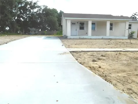 204 North Boulevard W Davenport FL 33837