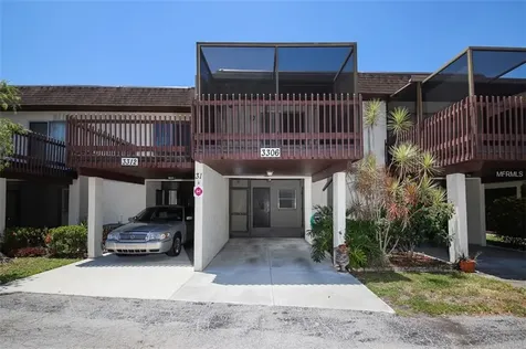 3306 Ramblewood Court Sarasota FL 34237