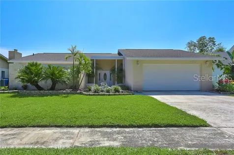 4715 Foxshire Circle Tampa FL 33624
