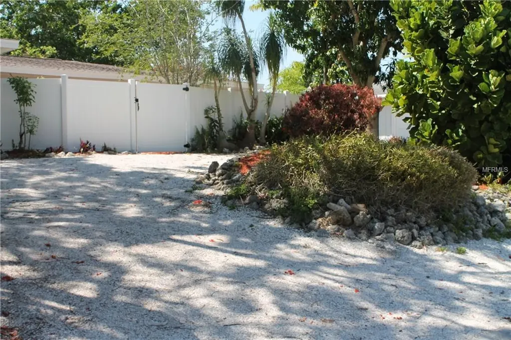 3528 Jaffa Drive Sarasota FL 34239