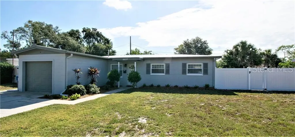 6837 20th Street N St Petersburg FL 33702