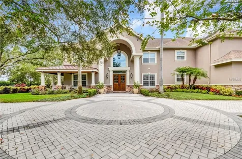 16313 Millan De Avila Tampa FL 33613