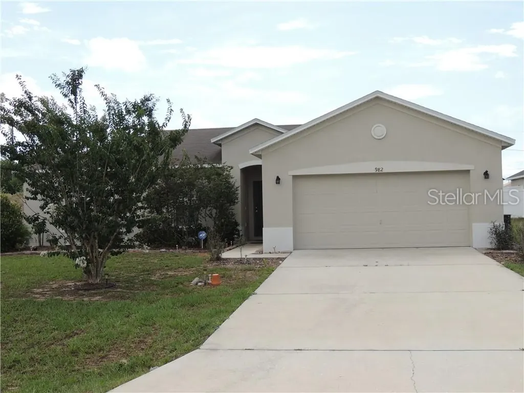 982 Cumberland Drive Kissimmee FL 34759
