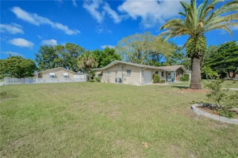 712 Canterbury Road Clearwater FL 33764