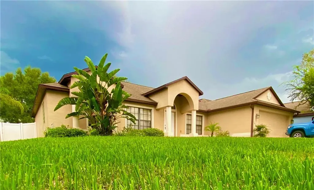 1053 Natural Oaks Drive Orange City FL 32763