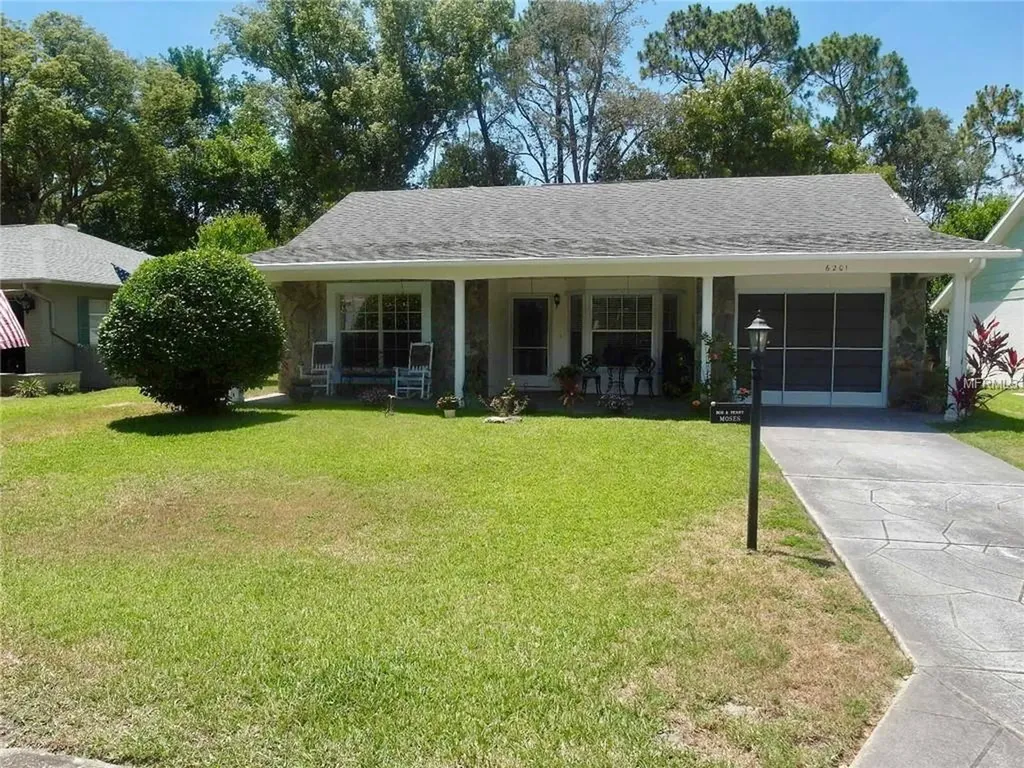 6201 Burning Tree Lane Spring Hill FL 34606