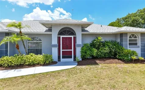 5778 Helen Way Sarasota FL 34243