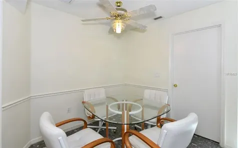 5778 Helen Way Sarasota FL 34243