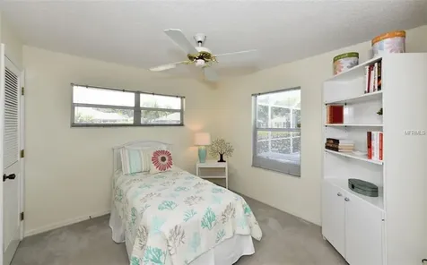 5778 Helen Way Sarasota FL 34243