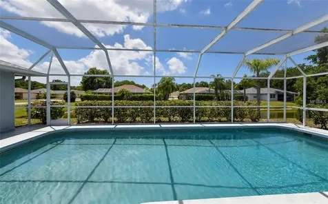 5778 Helen Way Sarasota FL 34243