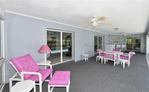 5778 Helen Way Sarasota FL 34243
