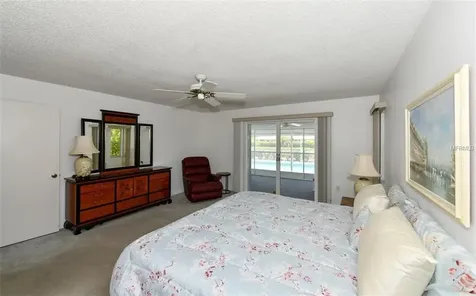 5778 Helen Way Sarasota FL 34243