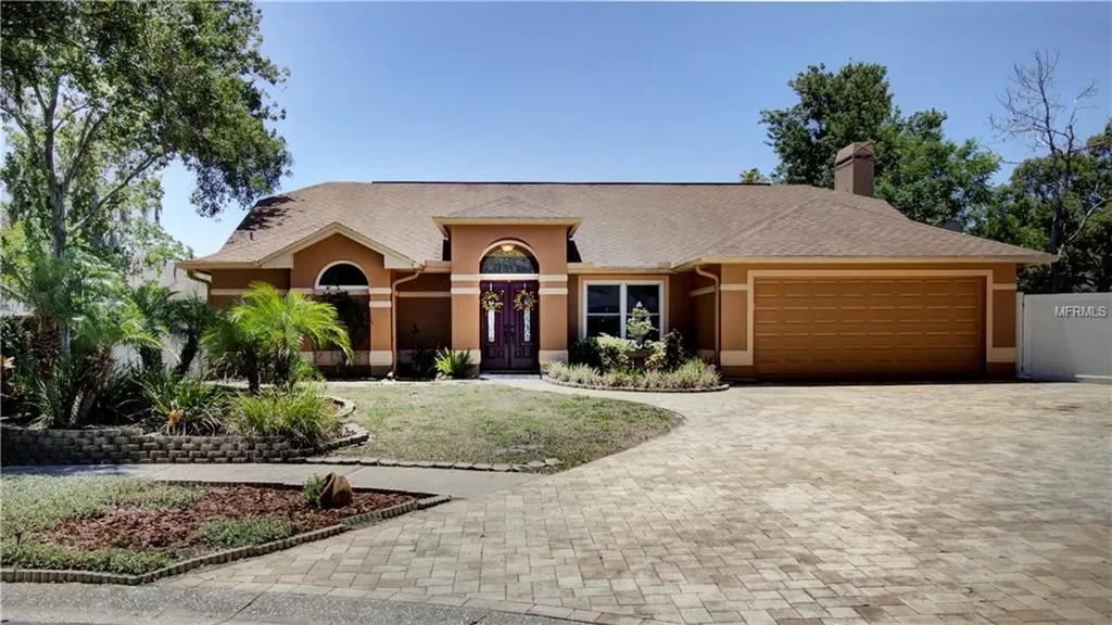 6314 Songbird Way Tampa FL 33625