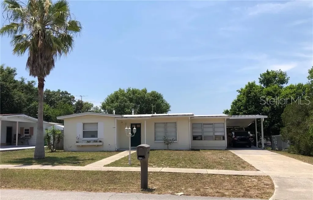 2344 Greenwood Street Deltona FL 32738