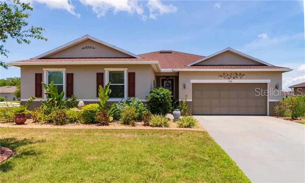 7306 61st Street E Palmetto FL 34221