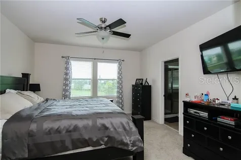9093 Shepton Street Orlando FL 32825