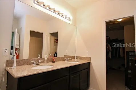 9093 Shepton Street Orlando FL 32825
