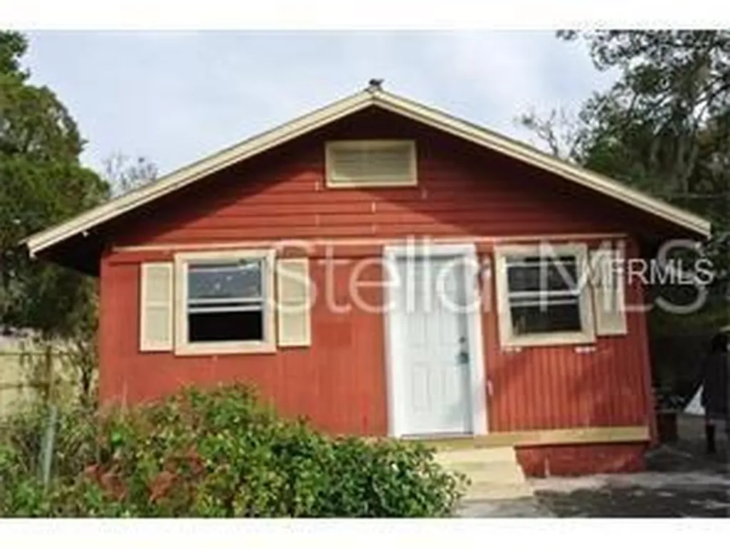 8117 N Klondyke Street Tampa FL 33604